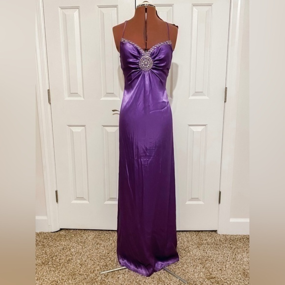 Flip Purple long beaded neckline Prom Dress